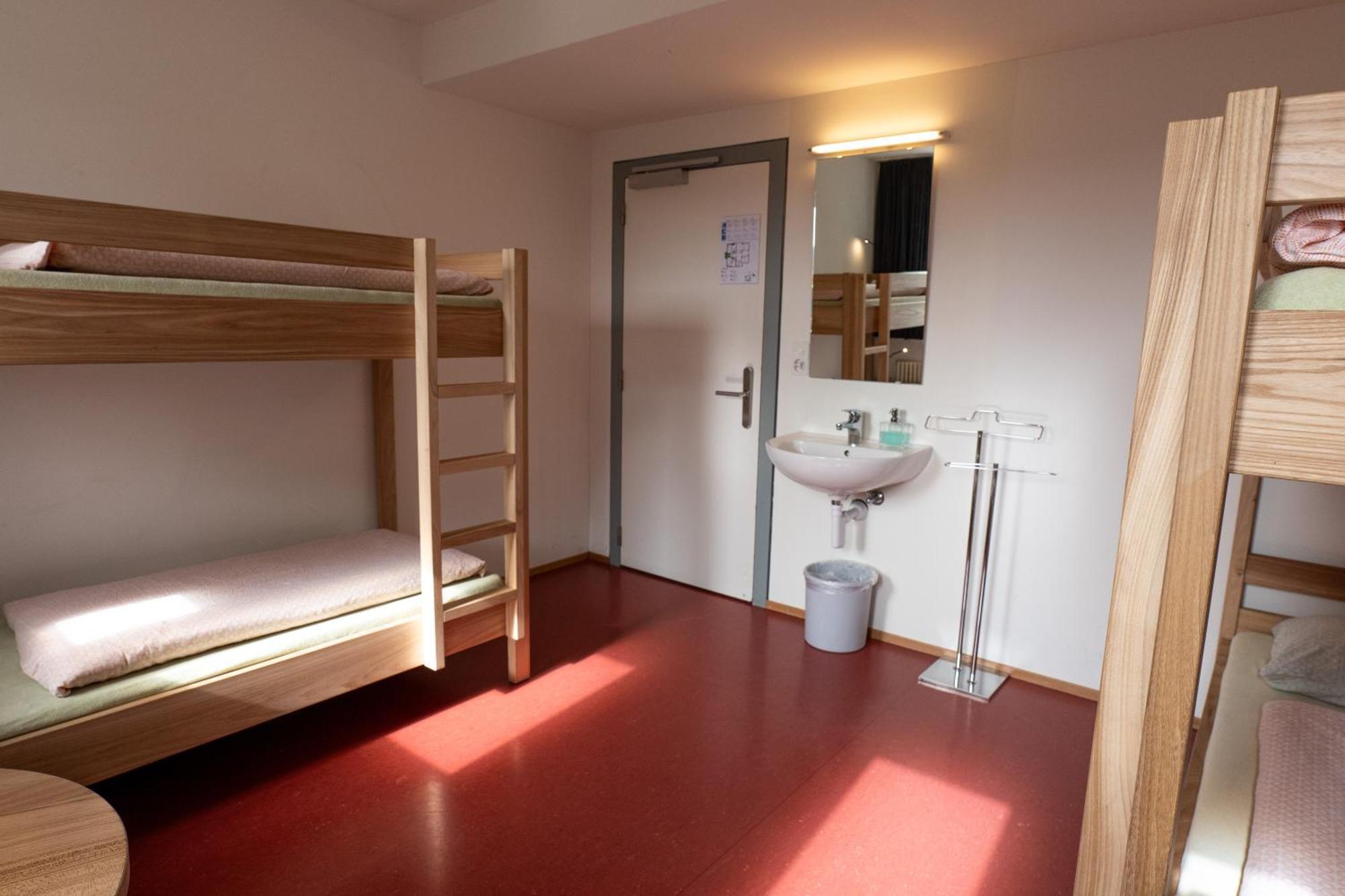 Kreuzlingen Youth Hostel Екстер'єр фото